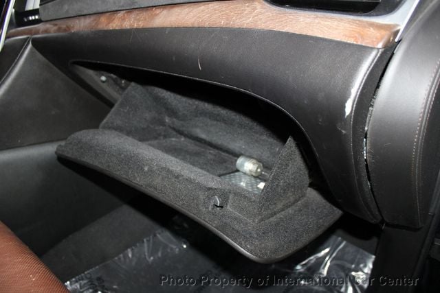 2017 Cadillac Escalade 4WD 4dr Premium Luxury - 22929133 - 44