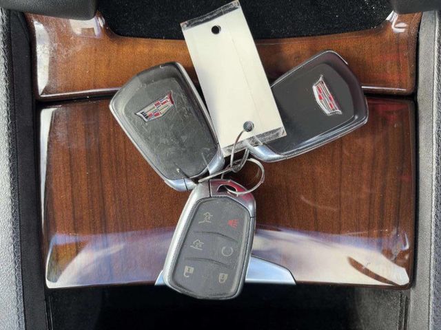 2017 Cadillac Escalade 4WD 4dr Premium Luxury - 22952543 - 33