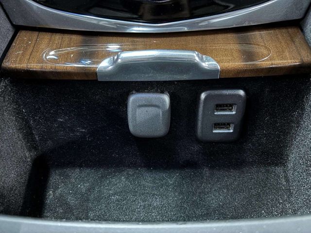 2017 Cadillac Escalade 4WD 4dr Premium Luxury - 22952543 - 35