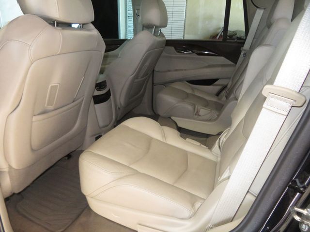 2017 Cadillac Escalade EXTRA CLEAN ESCALADE 3RD ROW SEAT LOW MILES 2 OWNER BLK BEAUTY  - 22938570 - 22