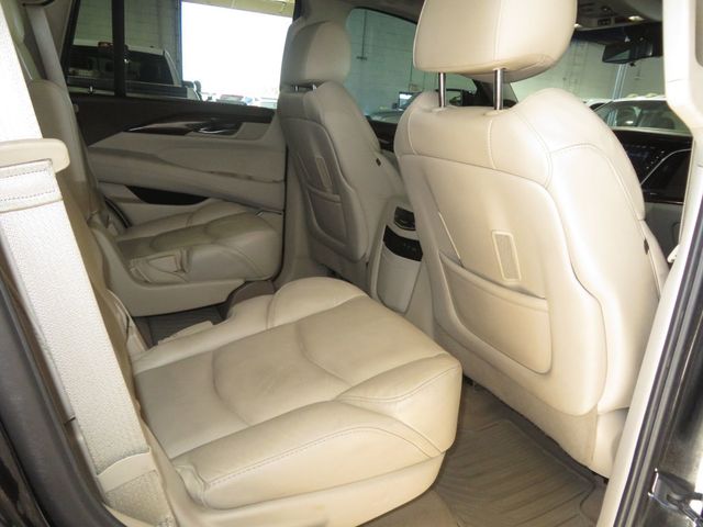 2017 Cadillac Escalade EXTRA CLEAN ESCALADE 3RD ROW SEAT LOW MILES 2 OWNER BLK BEAUTY  - 22938570 - 28