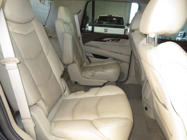 2017 Cadillac Escalade EXTRA CLEAN ESCALADE 3RD ROW SEAT LOW MILES 2 OWNER BLK BEAUTY  - 22938570 - 29
