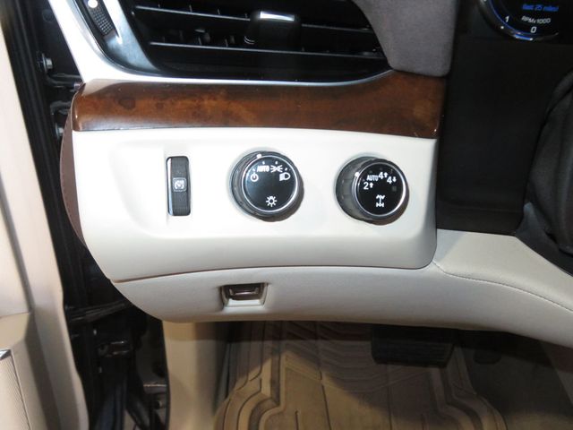 2017 Cadillac Escalade EXTRA CLEAN ESCALADE 3RD ROW SEAT LOW MILES 2 OWNER BLK BEAUTY  - 22938570 - 40