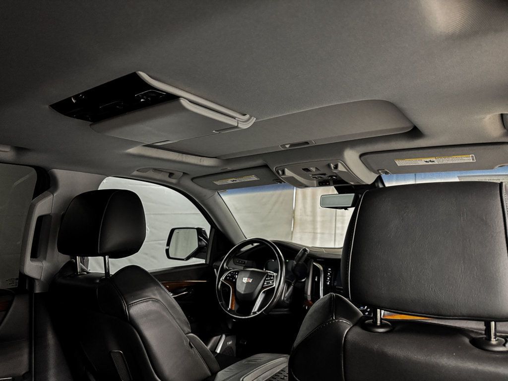 2017 Cadillac Escalade LUXURY 4WD - 23072464 - 11