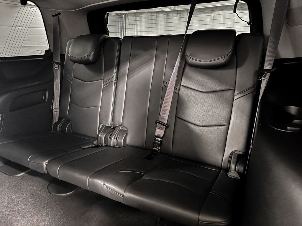 2017 Cadillac Escalade LUXURY 4WD - 23072464 - 8