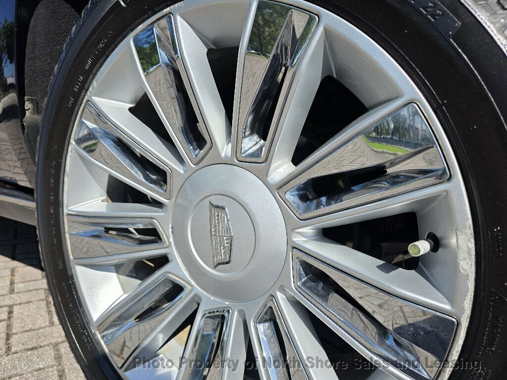 2017 Cadillac Escalade One Owner - 23091358 - 11