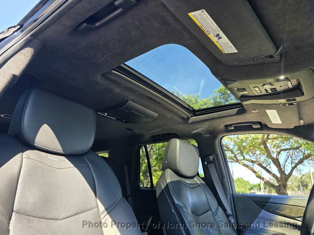 2017 Cadillac Escalade One Owner - 23091358 - 17