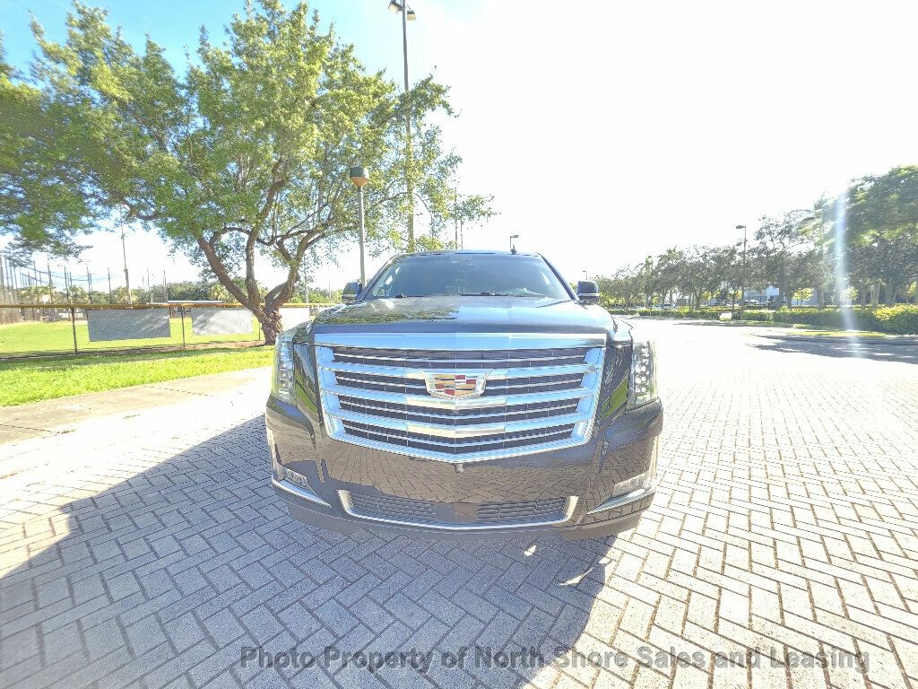 2017 Cadillac Escalade One Owner - 23091358 - 25