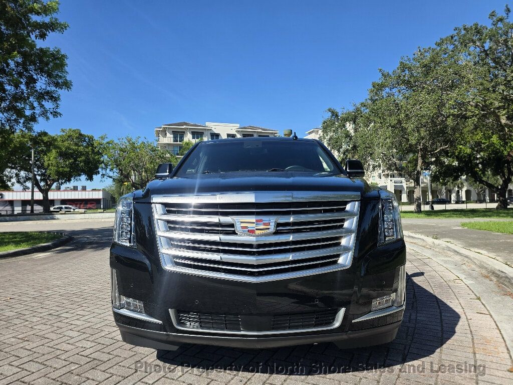 2017 Cadillac Escalade One Owner - 23091358 - 2