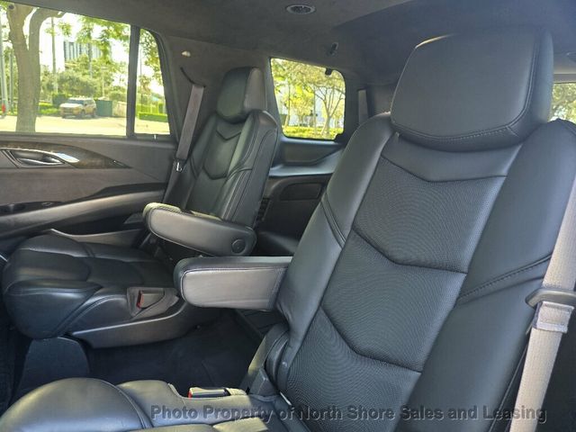 2017 Cadillac Escalade One Owner - 23091358 - 30