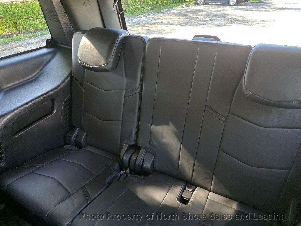 2017 Cadillac Escalade One Owner - 23091358 - 31