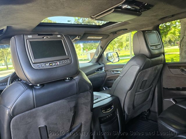 2017 Cadillac Escalade One Owner - 23091358 - 32