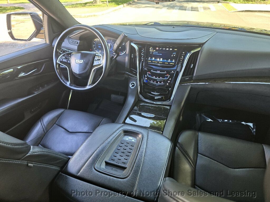 2017 Cadillac Escalade One Owner - 23091358 - 35