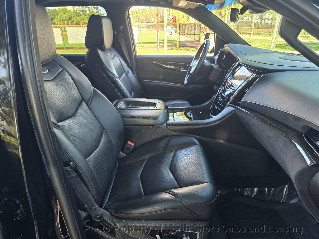 2017 Cadillac Escalade One Owner - 23091358 - 40