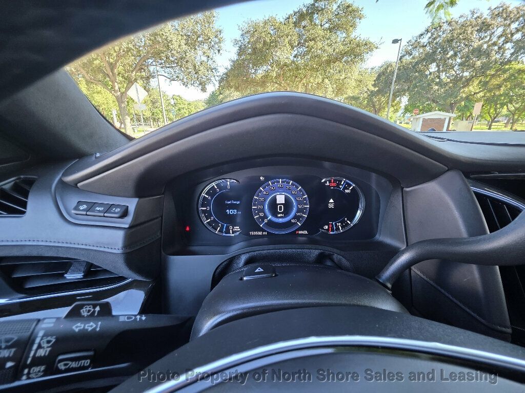 2017 Cadillac Escalade One Owner - 23091358 - 63