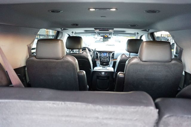 2017 Cadillac Escalade PREMIUM LUXUXRY, 4X4, PREMIUM WHEELS, MOON ROOF, 3RD ROW SEATING - 23100112 - 9