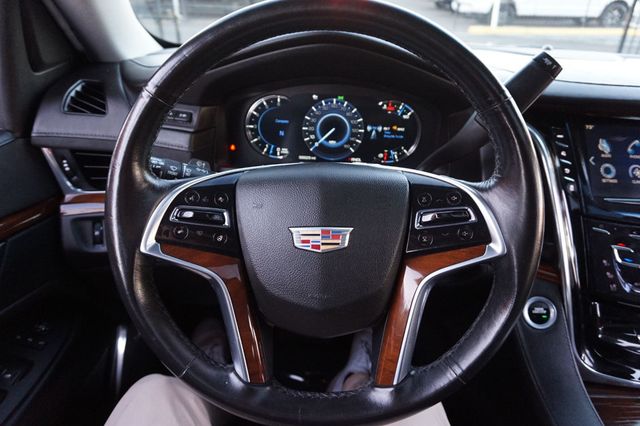 2017 Cadillac Escalade PREMIUM LUXUXRY, 4X4, PREMIUM WHEELS, MOON ROOF, 3RD ROW SEATING - 23100112 - 30