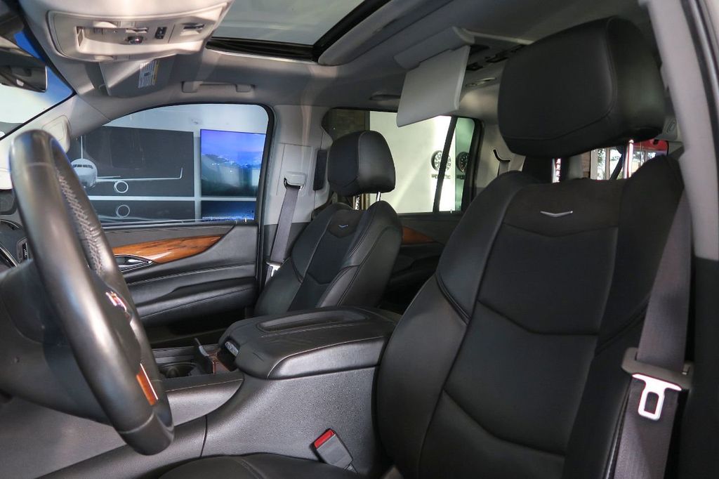 2017 Cadillac Escalade ESV 2WD 4dr Premium Luxury - 22236527 - 12