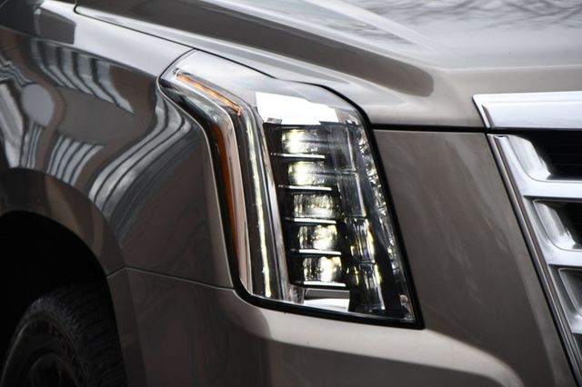 2017 Cadillac Escalade ESV 4WD 4dr Luxury - 22983224 - 13