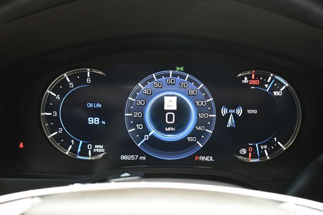 2017 Cadillac Escalade ESV 4WD 4dr Luxury - 22983224 - 28