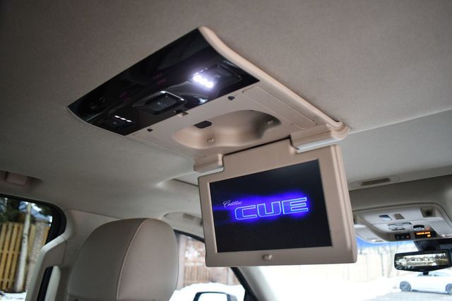 2017 Cadillac Escalade ESV 4WD 4dr Luxury - 22983224 - 52