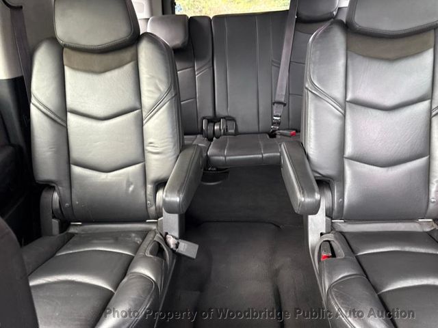 2017 Cadillac Escalade ESV 4WD 4dr Luxury - 23086639 - 9