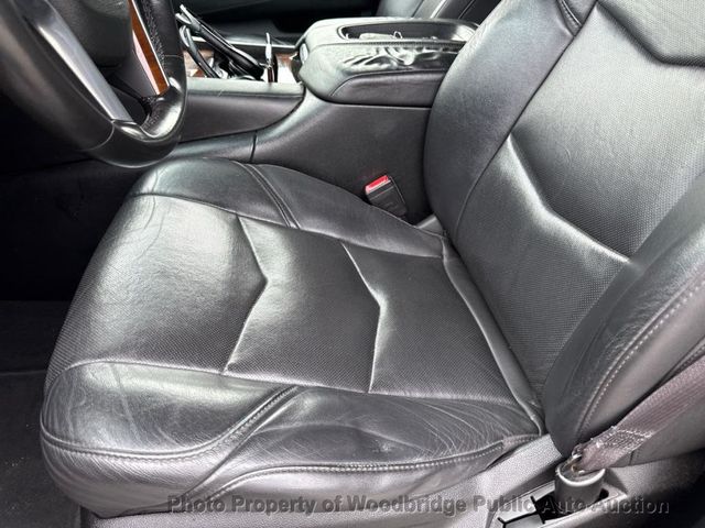 2017 Cadillac Escalade ESV 4WD 4dr Luxury - 23086639 - 6