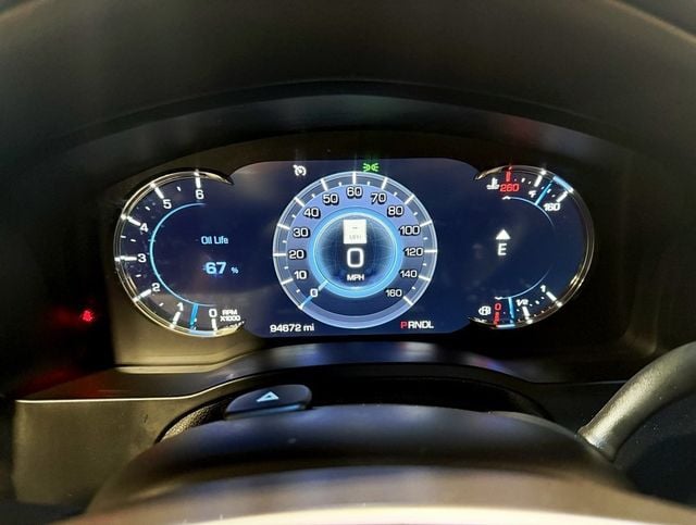 2017 Cadillac Escalade ESV 4WD 4dr Luxury - 22930735 - 14