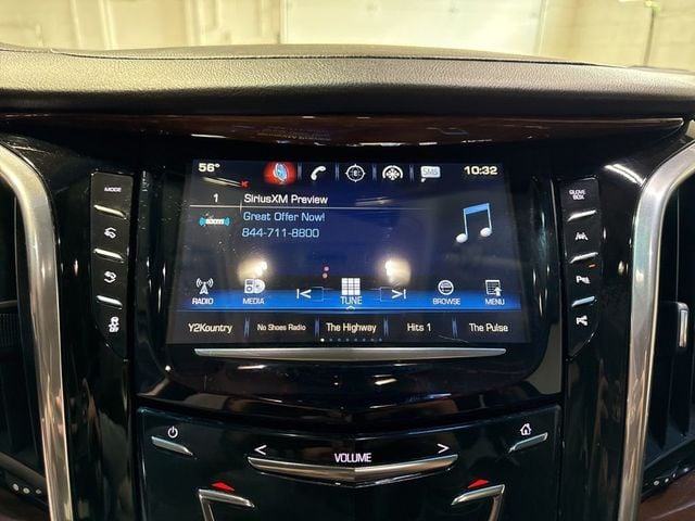 2017 Cadillac Escalade ESV 4WD 4dr Luxury - 23007338 - 19