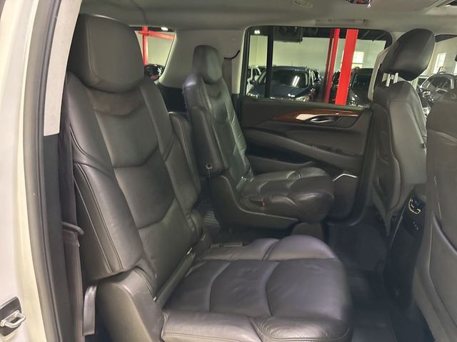 2017 Cadillac Escalade ESV 4WD 4dr Luxury - 23007338 - 51