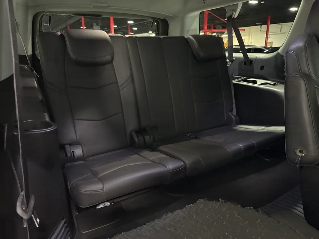 2017 Cadillac Escalade ESV 4WD 4dr Luxury - 23007338 - 52