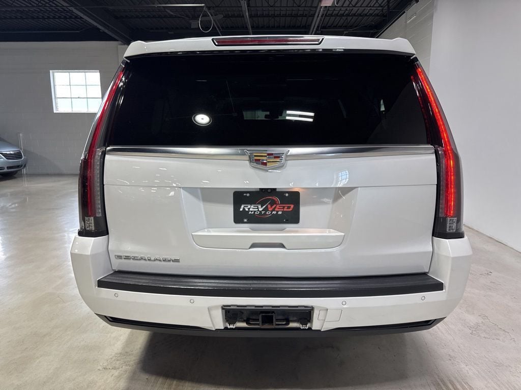 2017 Cadillac Escalade ESV 4WD 4dr Luxury - 23007338 - 5