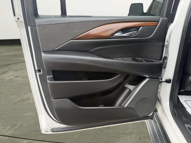 2017 Cadillac Escalade ESV 4WD 4dr Luxury - 22986776 - 23