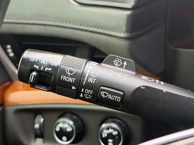 2017 Cadillac Escalade ESV 4WD 4dr Luxury - 22986776 - 42