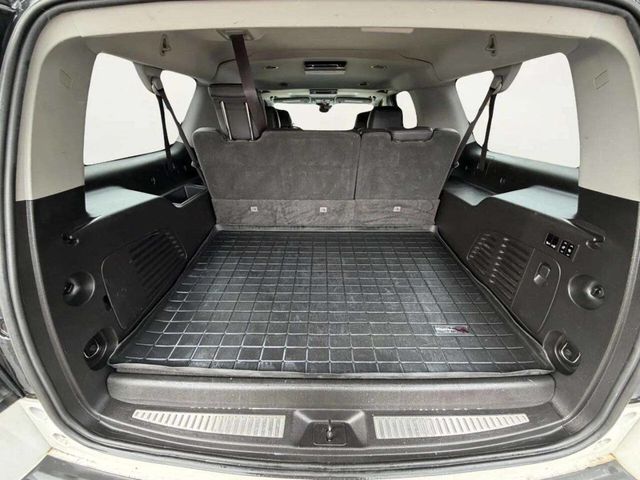 2017 Cadillac Escalade ESV 4WD 4dr Luxury - 22986776 - 5