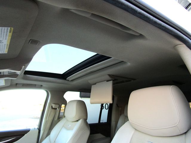 2017 Cadillac Escalade ESV 4WD 4dr Luxury - 22989325 - 33