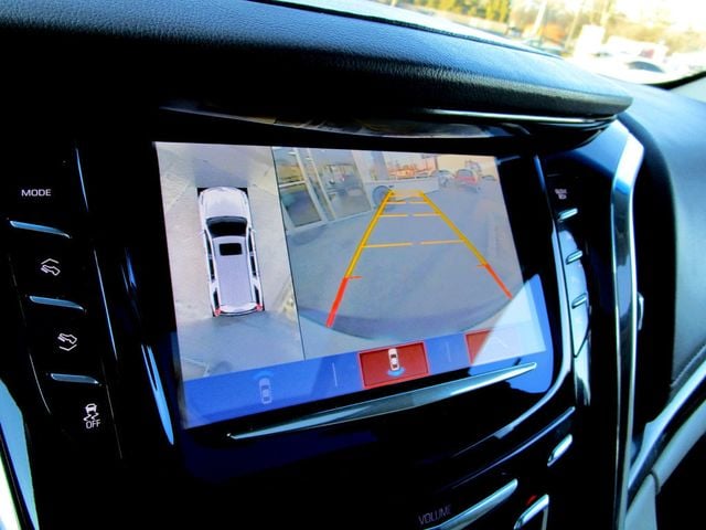 2017 Cadillac Escalade ESV 4WD 4dr Luxury - 22989325 - 3