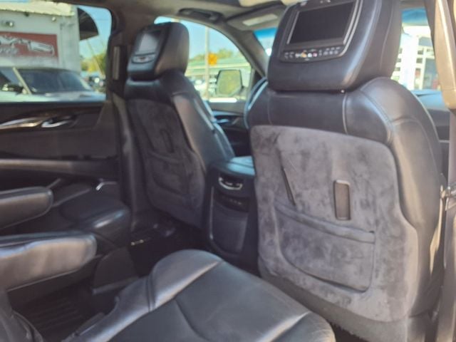 2017 Cadillac Escalade ESV 4WD 4dr Platinum - 23093496 - 23
