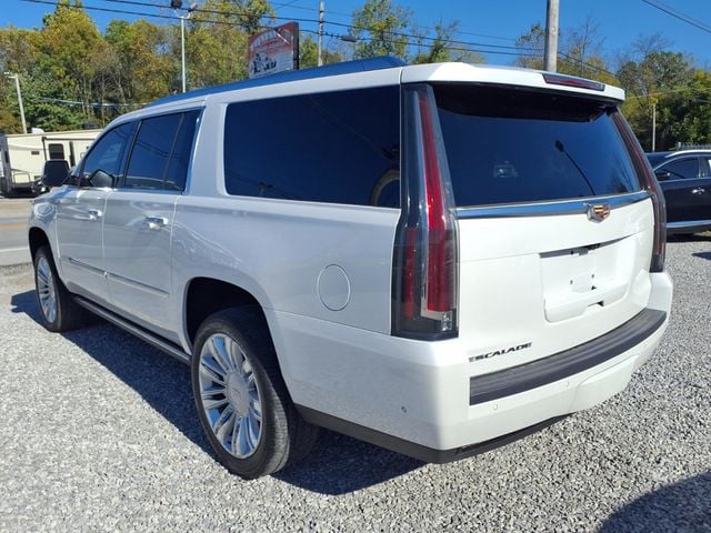2017 Cadillac Escalade ESV 4WD 4dr Platinum - 23093496 - 4