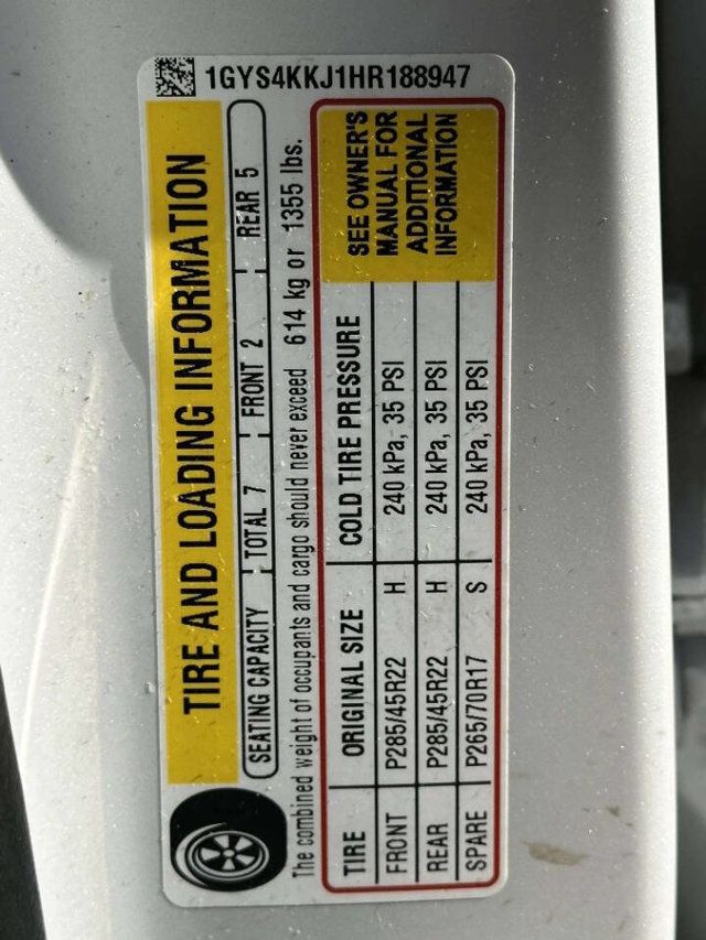 2017 Cadillac Escalade ESV 4WD 4dr Platinum - 22950701 - 20