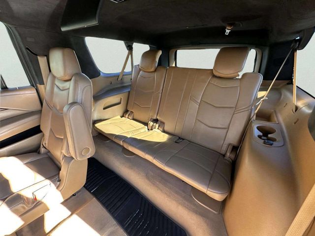 2017 Cadillac Escalade ESV 4WD 4dr Platinum - 22950701 - 27