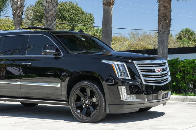 2017 Cadillac Escalade ESV 4WD 4dr Platinum - 23001064 - 9