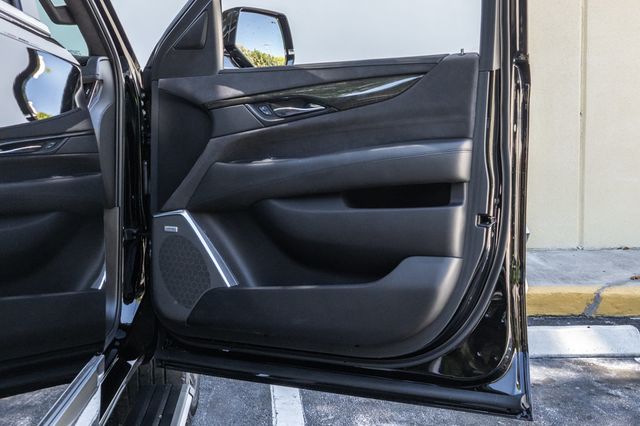 2017 Cadillac Escalade ESV 4WD 4dr Platinum - 23001064 - 29