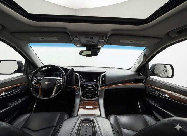 2017 Cadillac Escalade ESV Cadillac Escalade ESV Luxury - Loaded - AWD Ready - 22930848 - 18