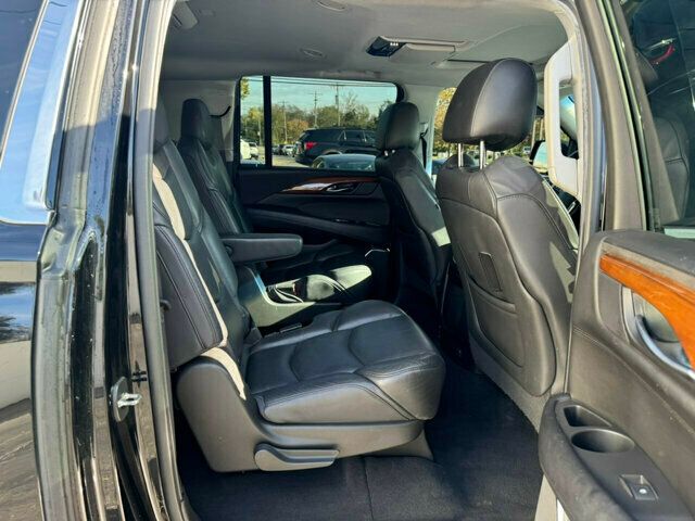 2017 Cadillac Escalade ESV LocalTrade/PremiumLuxury/4WD/2ndRowCaptainSeats/BackupCamera - 22655300 - 16