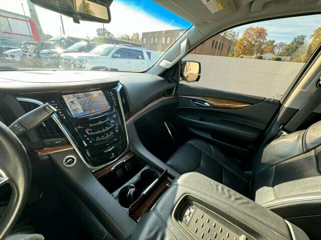 2017 Cadillac Escalade ESV LocalTrade/PremiumLuxury/4WD/2ndRowCaptainSeats/BackupCamera - 22655300 - 29