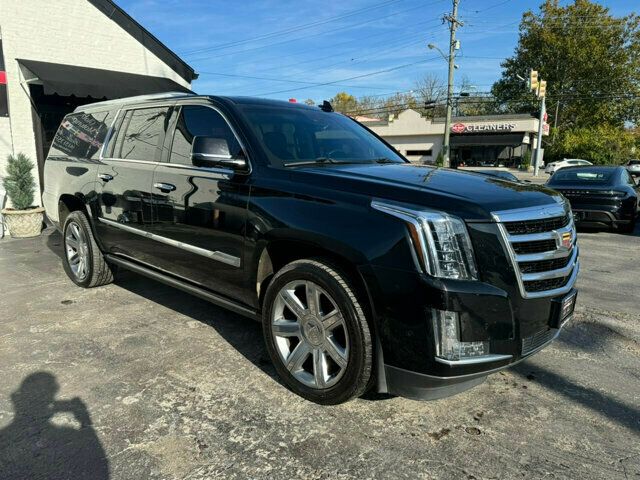 2017 Cadillac Escalade ESV LocalTrade/PremiumLuxury/4WD/2ndRowCaptainSeats/BackupCamera - 22655300 - 6