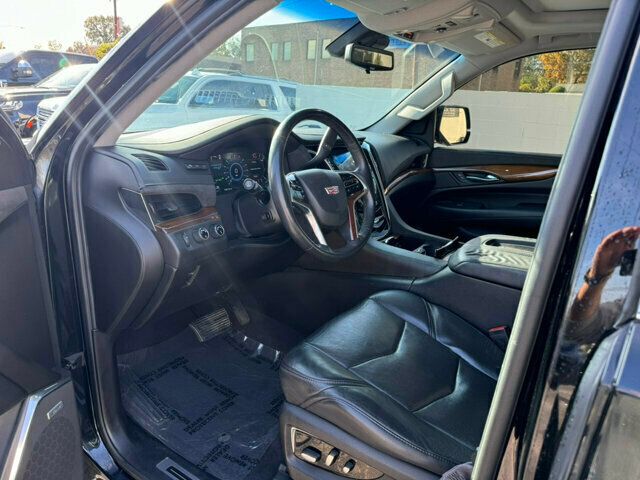 2017 Cadillac Escalade ESV LocalTrade/PremiumLuxury/4WD/2ndRowCaptainSeats/BackupCamera - 22655300 - 7