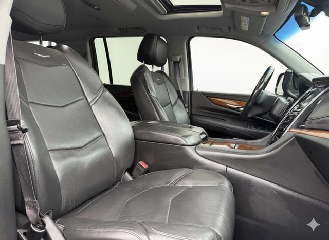 2017 Cadillac Escalade ESV Luxury 4x4 4dr SUV - 22930848 - 17