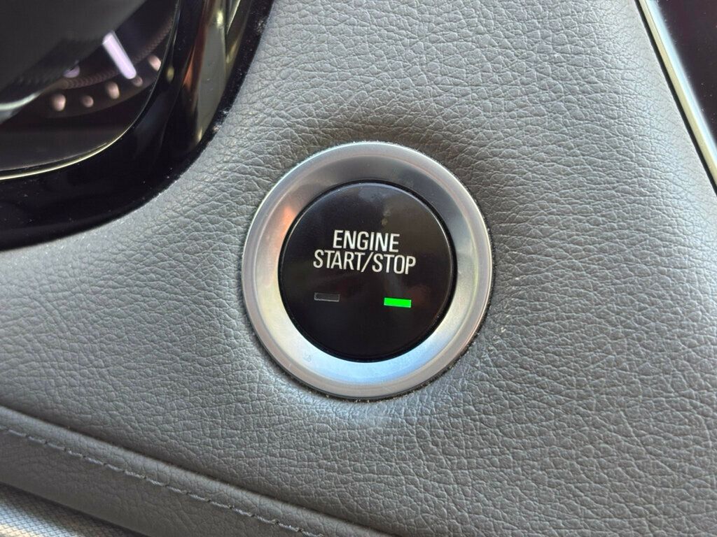 2017 Cadillac XT5 2017 CADILLAC XT5 PREMIUM LUXURY W/DRIVER AWARENESS PKG  - 22995744 - 30